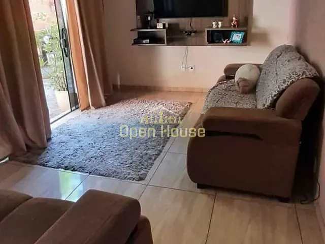 Casa com 370m² 2 quartos e 2 banheiros, à venda, no bairro Paraíso em Barra Mansa