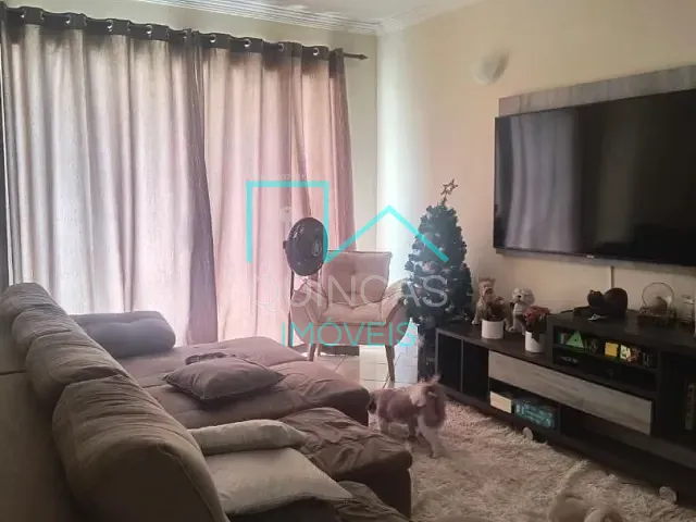 Casa com 350m² 3 quartos e 2 banheiros, à venda, no bairro Jardim Caxambu em Jundiaí