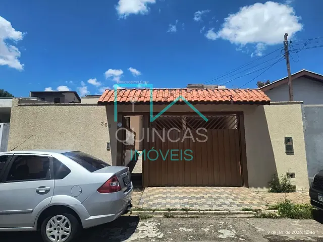 Casa com 350m² 3 quartos e 2 banheiros, à venda, no bairro Jardim Caxambu em Jundiaí