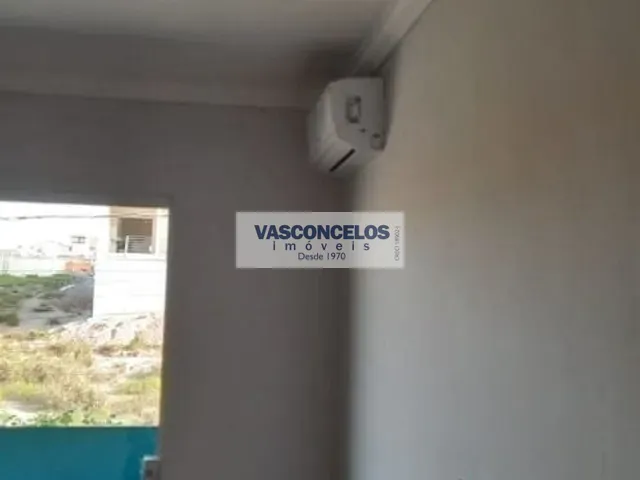 Casa com 175m² 5 quartos e 2 banheiros, à venda, no bairro Portal dos Pássaros em São José dos Campos