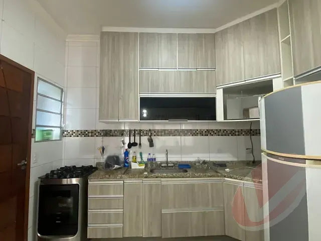 Casa com 304m² 2 quartos e 1 banheiro, à venda ou para alugar, no bairro Real em Praia Grande