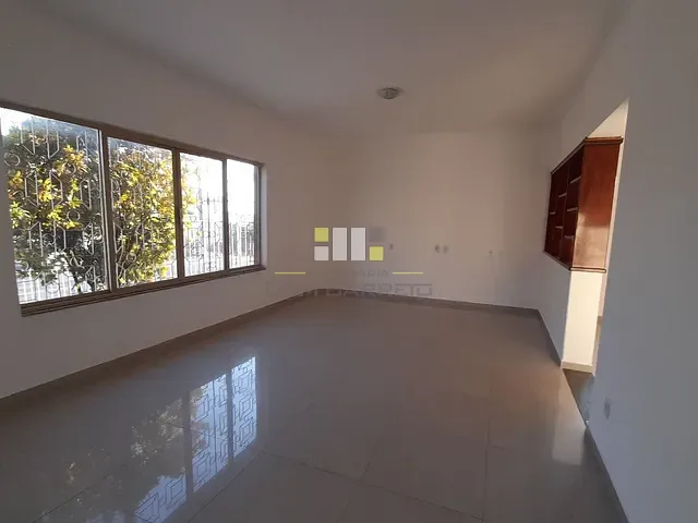 Casa com 283m² 3 quartos e 2 banheiros, à venda, no bairro Vila Carlota em Sumaré