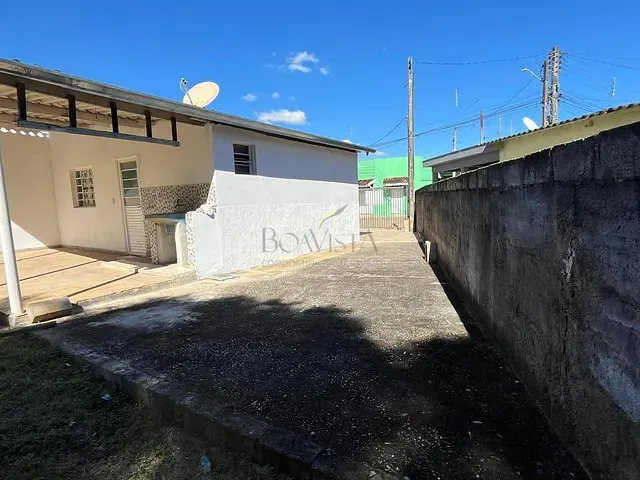 Casa 1 quarto e 1 banheiro, para alugar, no bairro Vila Sabesp em Piracaia