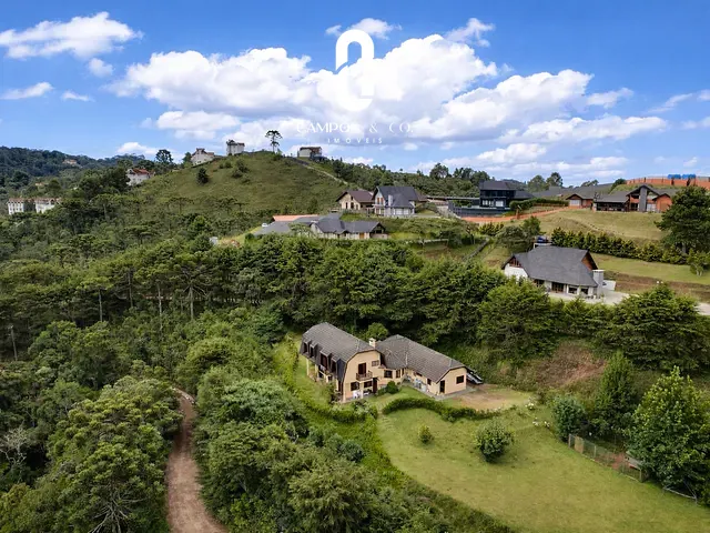 Casa com 3000m² 4 quartos e 4 banheiros, à venda, no bairro Vila Medica em Campos Do Jordão
