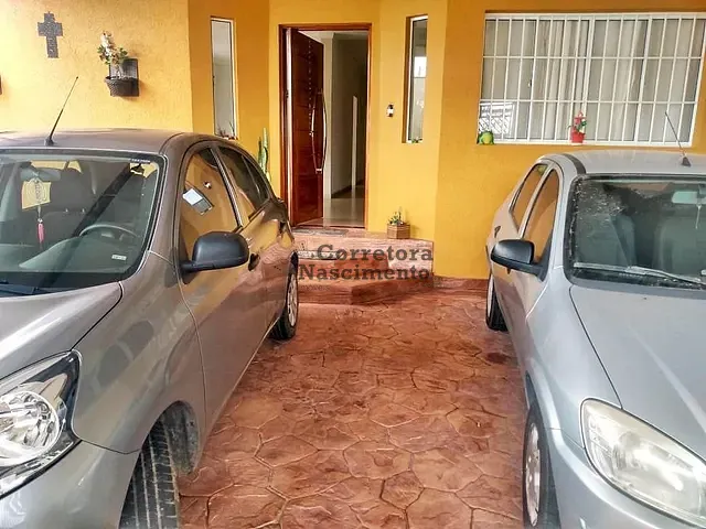 Casa com 250m² 3 quartos e 2 banheiros, à venda, no bairro Villa Branca em Jacareí