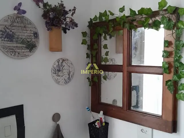 Casa com 200m² 2 quartos e 2 banheiros, à venda, no bairro Residencial Vila dos Eucaliptos em Salto