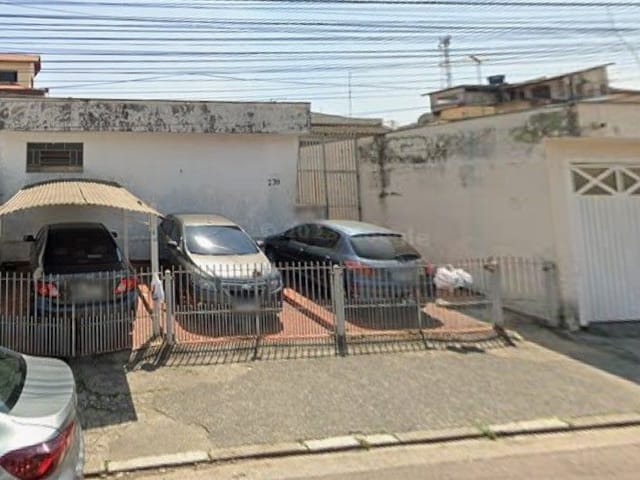 Casa com 250m² 6 quartos e 3 banheiros, à venda, no bairro Jordanésia em Cajamar