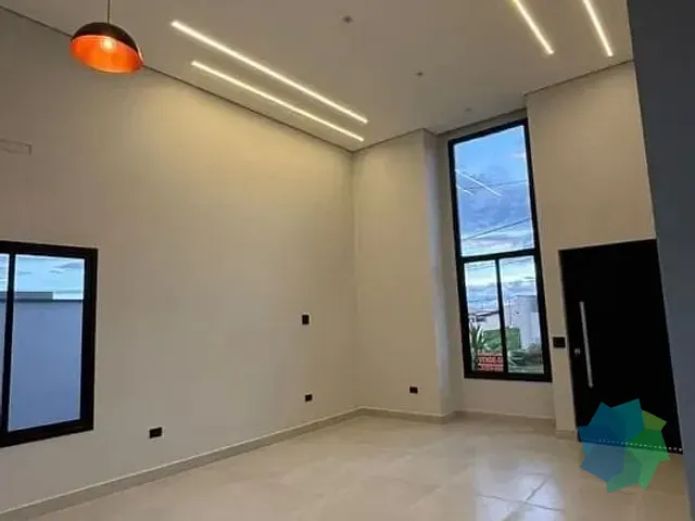 Casa com 315m² 3 quartos e 2 banheiros, à venda, no bairro Condomínio Lagos D'Icaraí em Salto