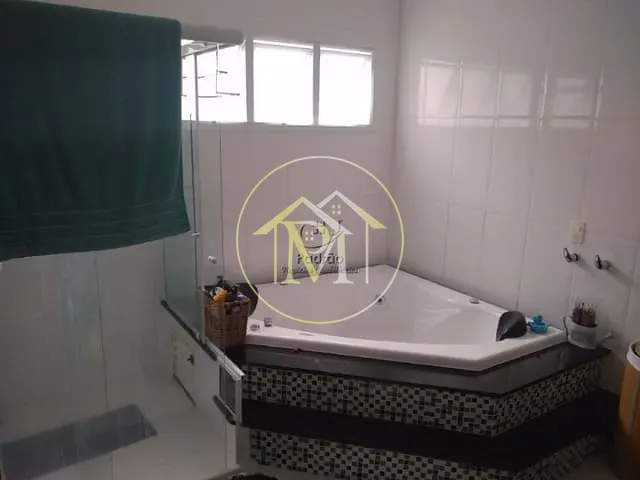 Casa com 372m² 4 quartos e 6 banheiros, à venda ou para alugar, no bairro Parque Campolim em Sorocaba