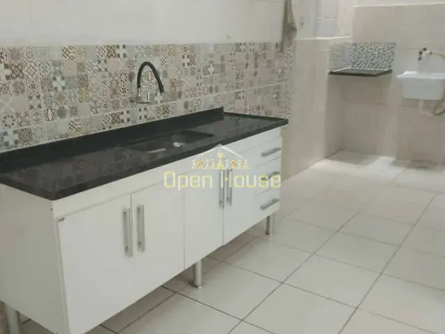 Casa 2 quartos e 1 banheiro, à venda, no bairro Piteiras em Barra Mansa