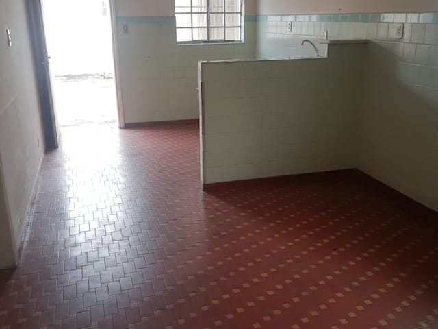 Casa com 240m² 2 quartos e 1 banheiro, à venda, no bairro Vila Santos em Caçapava