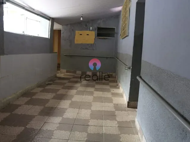 Casa com 336m² 4 quartos e 4 banheiros, à venda, no bairro Caiçaras em Belo Horizonte
