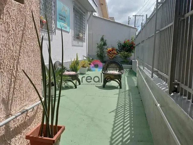Casa com 336m² 4 quartos e 4 banheiros, à venda, no bairro Caiçaras em Belo Horizonte