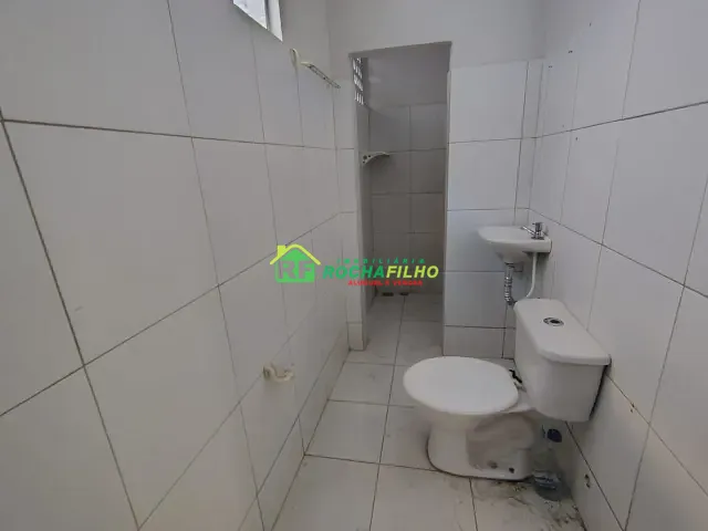 Casa 3 quartos e 1 banheiro, para alugar, no bairro Marquês em Teresina
