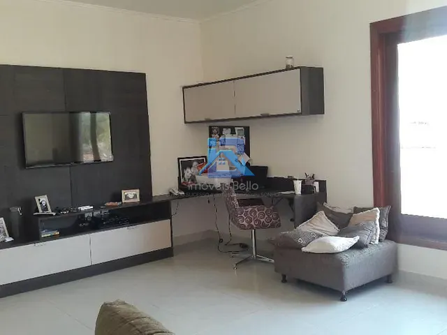 Casa com 1500m² 5 quartos e 8 banheiros, à venda, no bairro Ville Chamonix em Itatiba