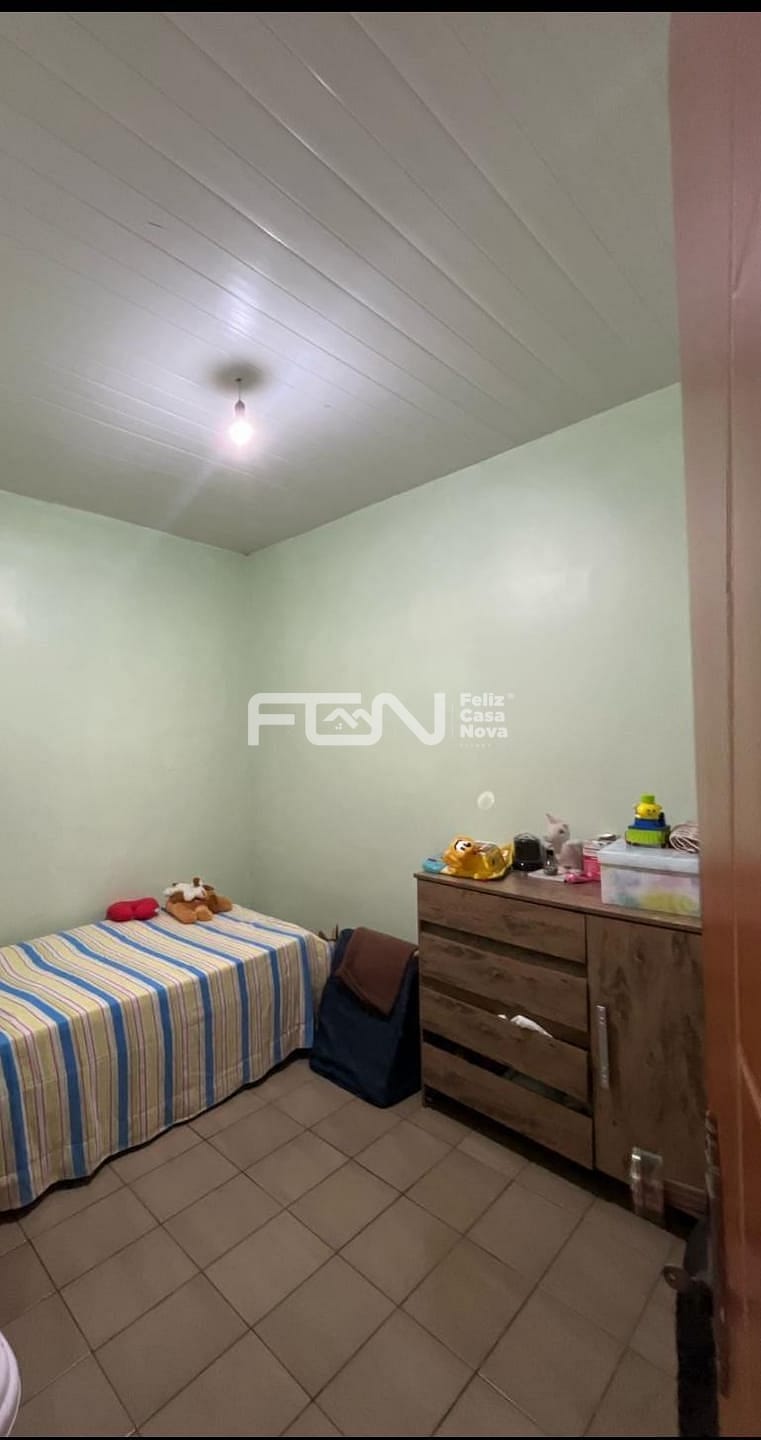 Casa à venda com 5 quartos, 100m² - Foto 13
