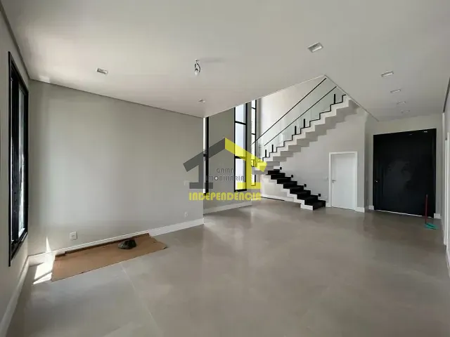 Casa com 504m² 3 quartos e 4 banheiros, à venda, no bairro Santa Cruz em Itatiba