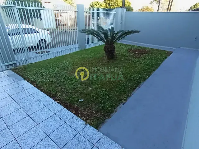Casa 3 quartos e 2 banheiros, para alugar, no bairro Jardim Esperança em Londrina