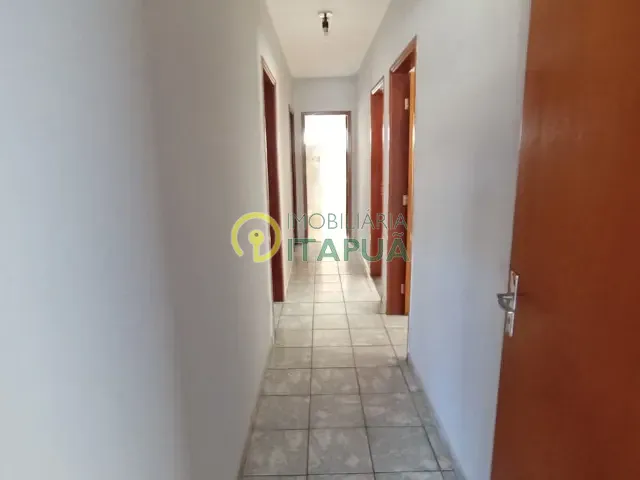Casa 3 quartos e 2 banheiros, para alugar, no bairro Jardim Esperança em Londrina