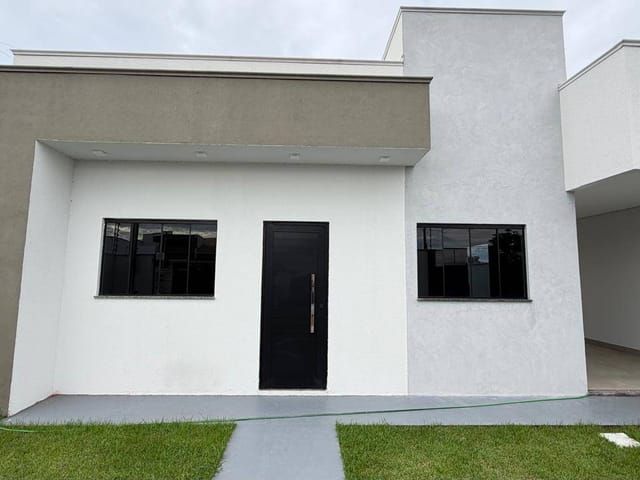 Casa com 204m² 3 quartos e 1 banheiro, à venda, no bairro Jardim Morumbi em Sinop