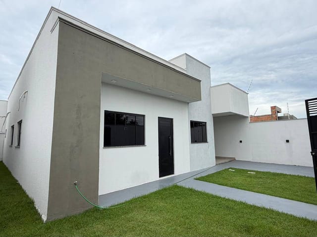 Casa com 204m² 3 quartos e 1 banheiro, à venda, no bairro Jardim Morumbi em Sinop