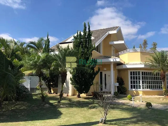 Casa com 840m² 4 quartos e 6 banheiros, à venda, no bairro Jardim Altos de Santana em Jacareí