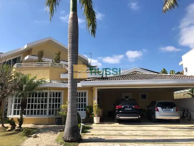 Casa com 840m² 4 quartos e 6 banheiros, à venda, no bairro Jardim Altos de Santana em Jacareí