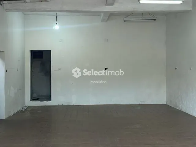Casa com 200m² 3 quartos e 1 banheiro, para alugar, no bairro Jardim Santista em Mauá