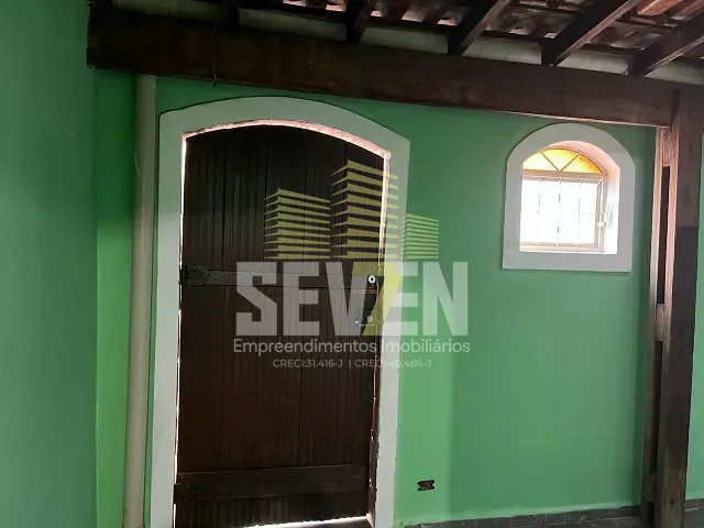 Casa com 174m² 2 quartos e 1 banheiro, à venda, no bairro Vila Camargo em Bauru