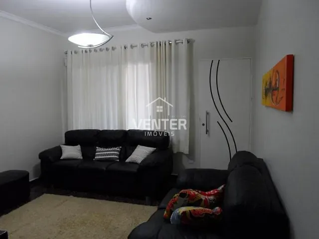 Casa com 13705m² 2 quartos e 2 banheiros, à venda, no bairro Quiririm em Taubaté