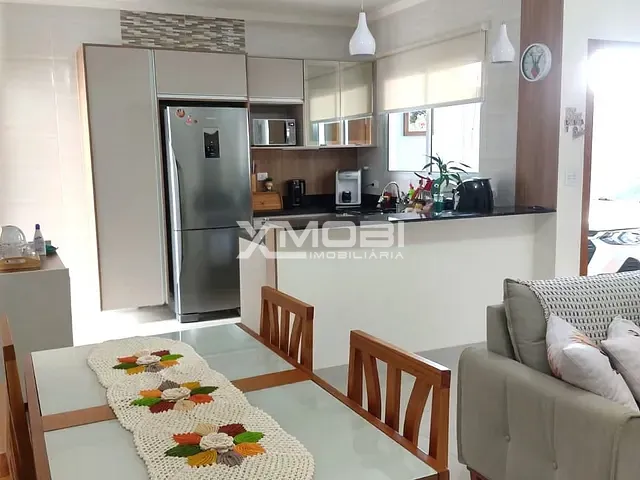 Casa com 175m² 3 quartos e 2 banheiros, à venda, no bairro Nova Cerejeira em Atibaia