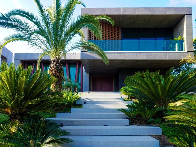 Casa com 1000m² 4 quartos e 8 banheiros, à venda, no bairro Barra da Tijuca em Rio de Janeiro