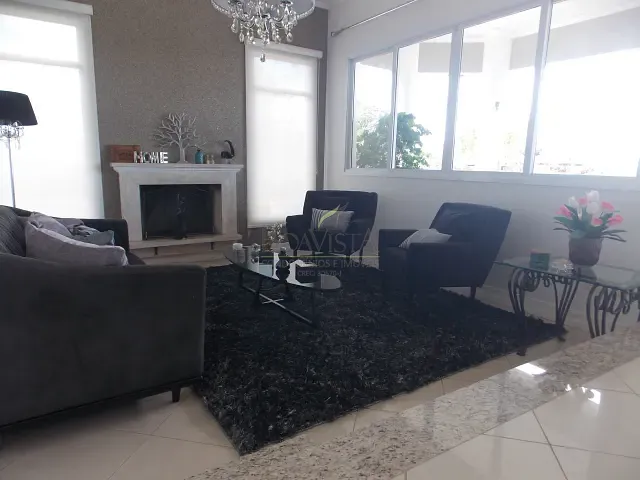 Casa com 2838m² 6 quartos e 8 banheiros, à venda, no bairro Condomínio Jardim das Palmeiras em Bragança Paulista