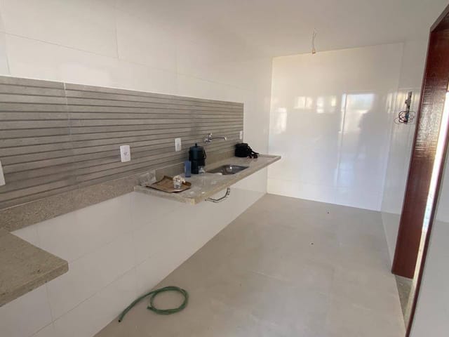 Casa com 200m² 3 quartos e 3 banheiros, à venda, no bairro Vivendas do Coqueiro I em Campos dos Goytacazes