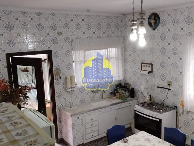 Casa com 330m² 3 quartos e 2 banheiros, à venda, no bairro Bela Vista em Osasco