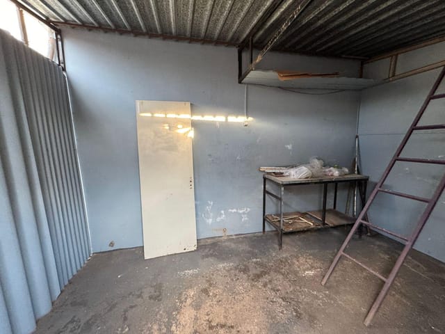 Casa com 200m² 3 quartos e 1 banheiro, à venda, no bairro Conjunto Habitacional Parque Itajaí em Campinas