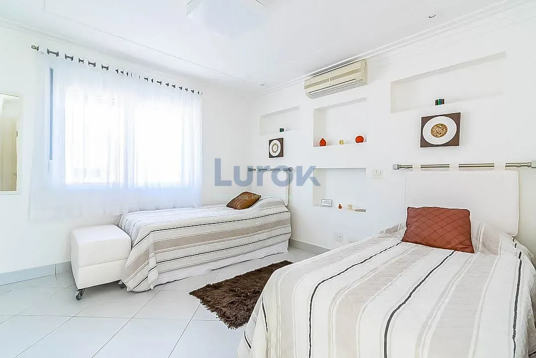 Casa, 10 quartos, 1411 m² - Foto 18