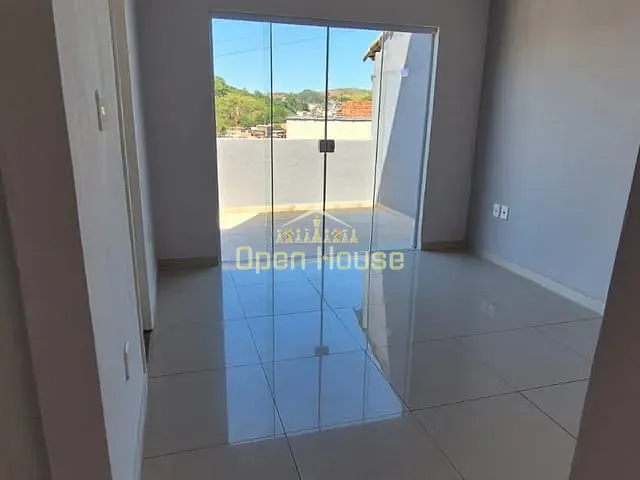 Casa 3 quartos e 3 banheiros, à venda, no bairro Jardim Suíça em Volta Redonda