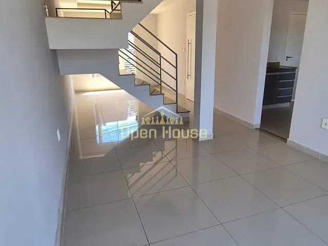 Casa 3 quartos e 3 banheiros, à venda, no bairro Jardim Suíça em Volta Redonda