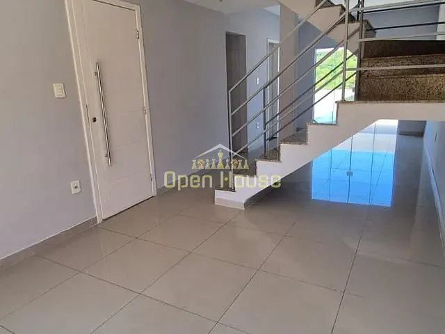 Casa 3 quartos e 3 banheiros, à venda, no bairro Jardim Suíça em Volta Redonda