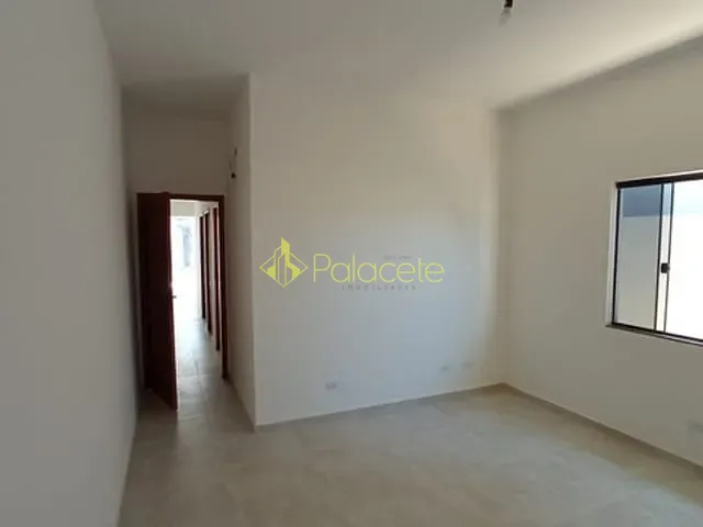 Casa com 150m² 3 quartos e 2 banheiros, à venda, no bairro Piracangaguá em Taubaté