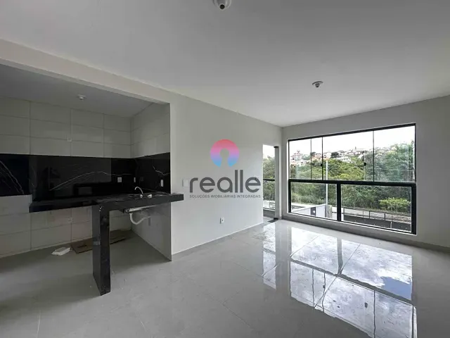 Casa com 166m² 3 quartos e 2 banheiros, à venda, no bairro Parque Xangri-Lá em Contagem