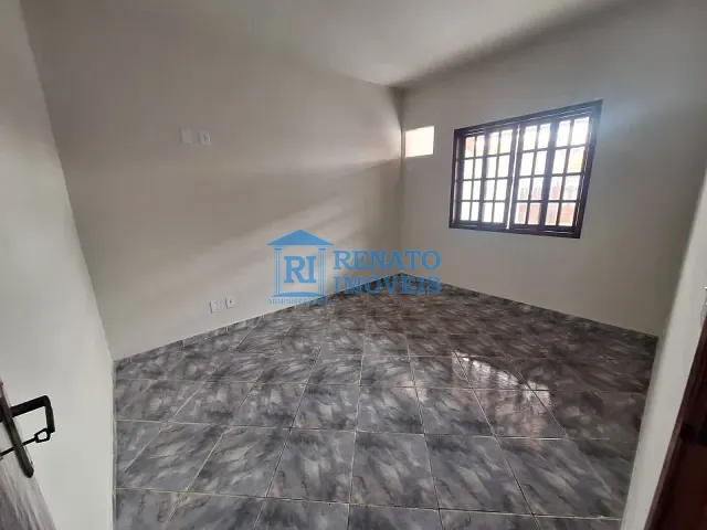 Casa 2 quartos e 1 banheiro, para alugar, no bairro Mumbuca em Maricá