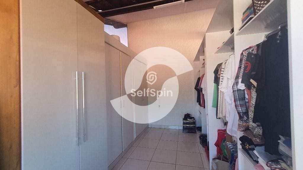 Casa, 5 quartos, 360 m² - Foto 9