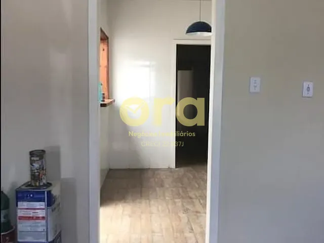 Casa com 150m² 2 quartos e 2 banheiros, à venda, no bairro Centro em Pelotas