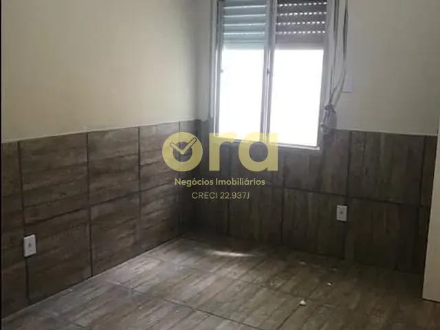 Casa com 150m² 2 quartos e 2 banheiros, à venda, no bairro Centro em Pelotas