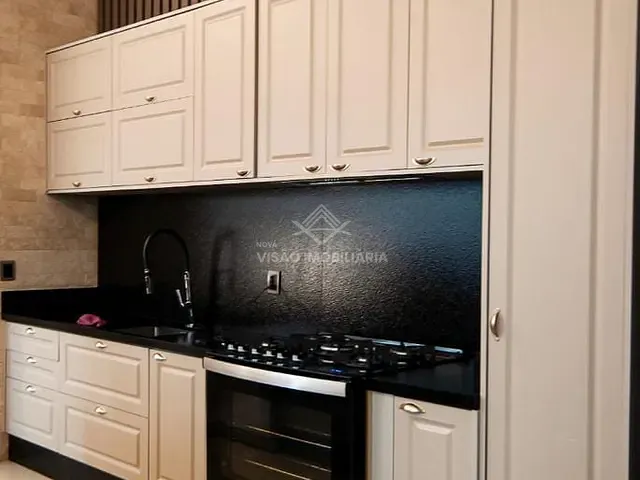 Casa 4 quartos e 2 banheiros, para alugar, no bairro portal da mata em Sinop