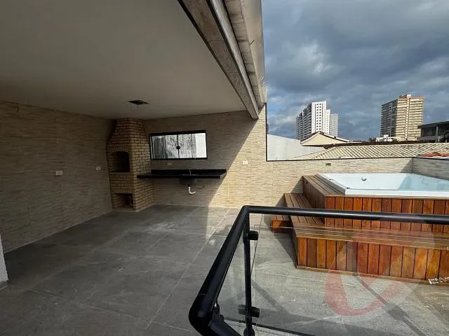 Casa com 135m² 3 quartos e 4 banheiros, à venda, no bairro Caiçara em Praia Grande