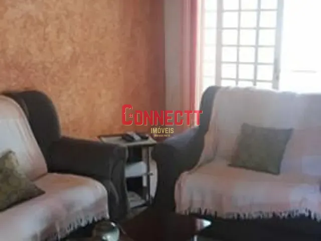 Casa com 190m² 4 quartos e 3 banheiros, à venda, no bairro Jardim Florestan Fernandes em Ribeirão Preto