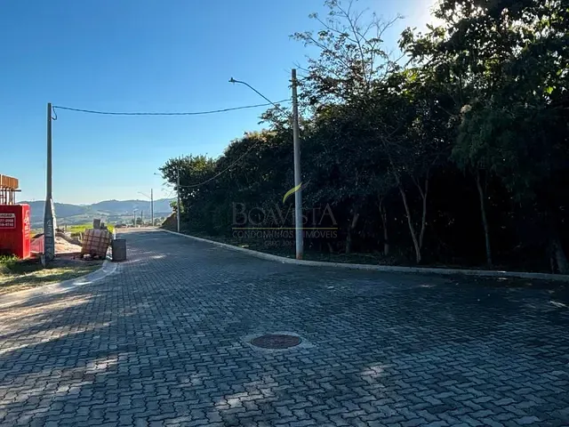 Terreno com 265m², à venda, no bairro Residencial Paraíso da Montanha em Piracaia